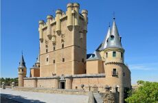 6 days Trip to Segovia from Bondi