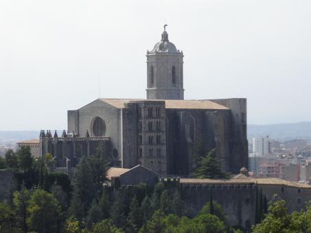 2 Day Trip to Girona from Thornhill