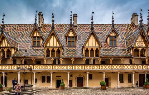 4 Day Trip to Beaune from Linlithgow