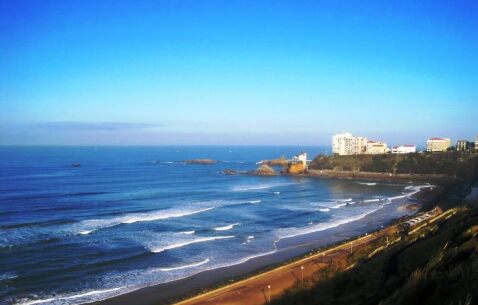 5 Day Trip to Biarritz from New delhi