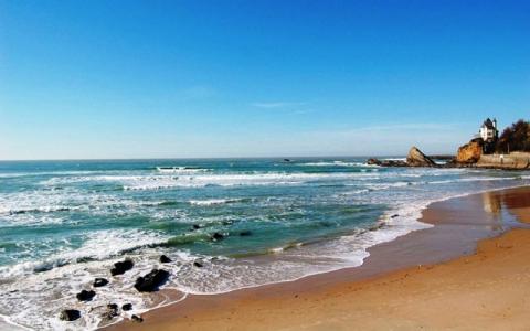 3 Day Trip to Biarritz from Rockville